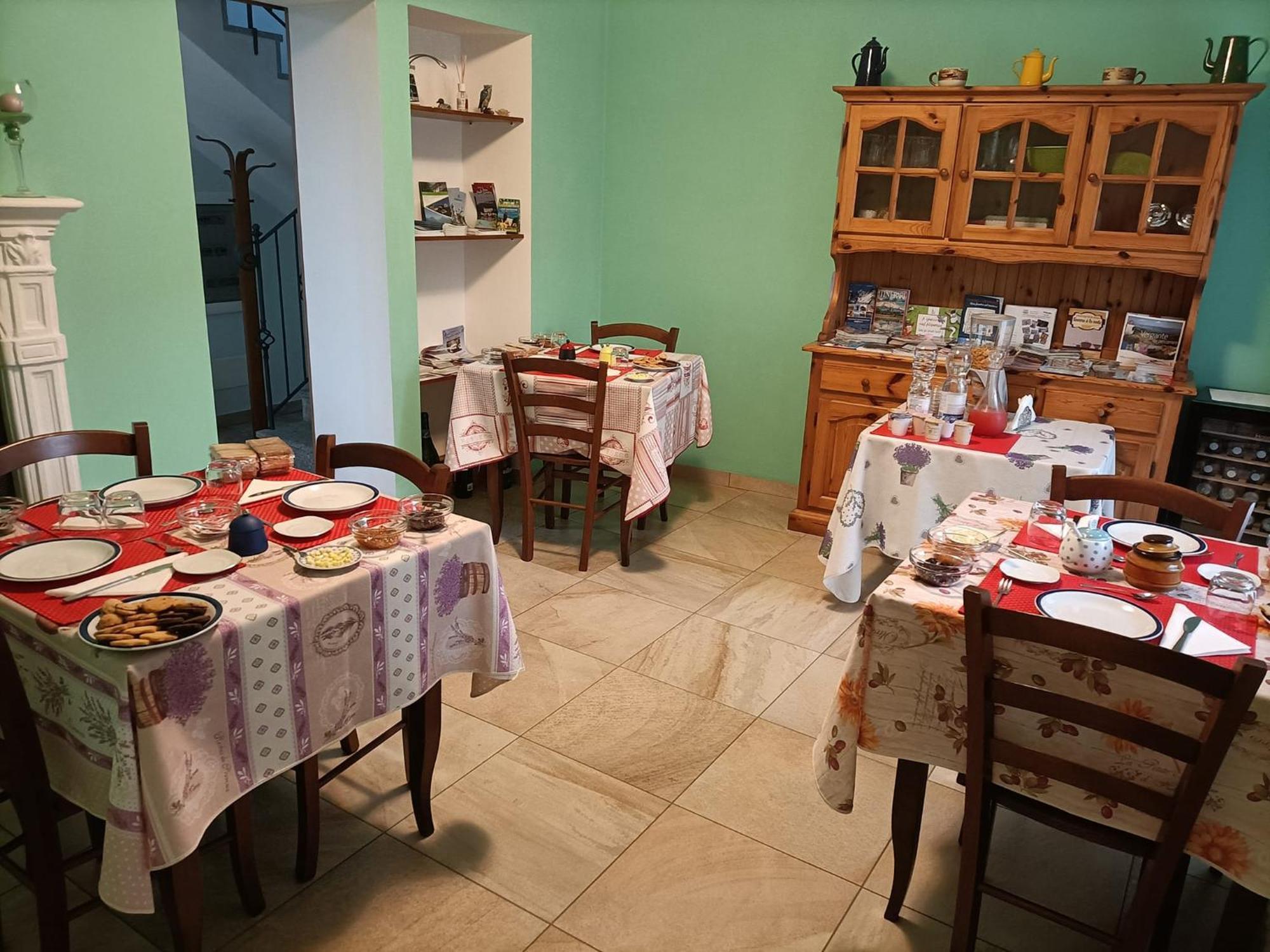 Le Colline Di Maggiora B&B Exteriér fotografie